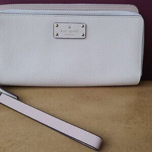 Kate Spade Wristlet Refined Leather Cream Wallet